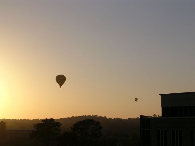 DSCN0125.JPG
Another ballooning morning